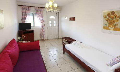 Nereids Apartments And Studios