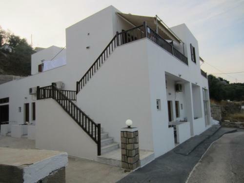 Katerina Apartments