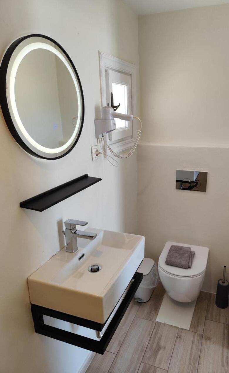 Albergue Nikos Rooms