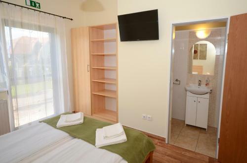 Bed & Breakfast Sz�rsz� Panzi�