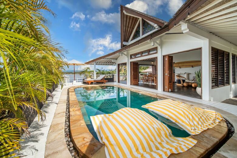 Hotel Bombora Medewi Wavelodge