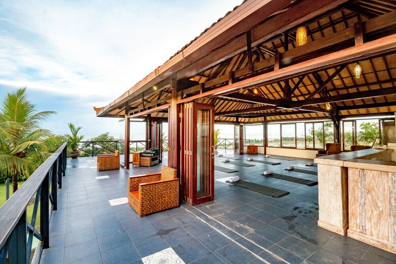 Hotel Sea Medewi Resort