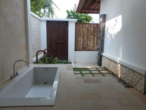 Hostal The Amrita - Salt Farm Villas