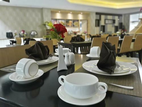 Grand Parama Hotel
