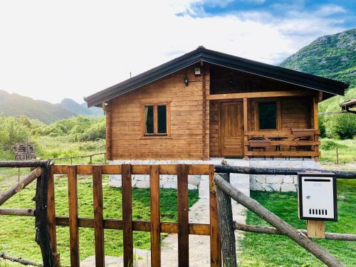 Lodge Orahovo Cottages