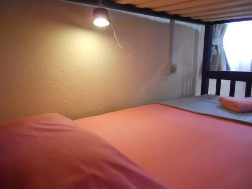 Albergue Rainbow Lodge Female Dorm