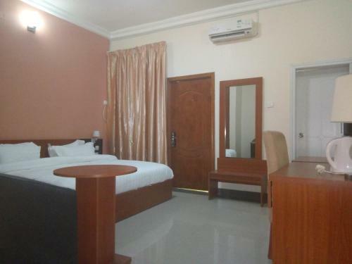 Kifina Emerald Hotel