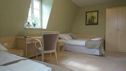 Hotel Eco Niebor�w