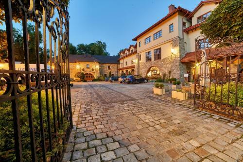 Hotel Folwark Stara Winiarnia