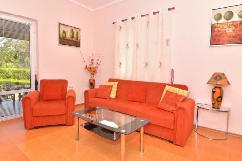 Sunny Hills Villas