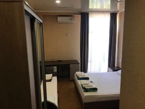 Hostal Guest House Grand House