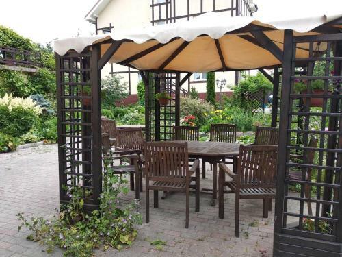 Golden Orchid Hotel