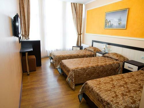 Hostal Yunona Guest House