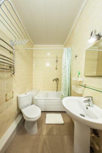 Hostal Anapa-patio Guest House