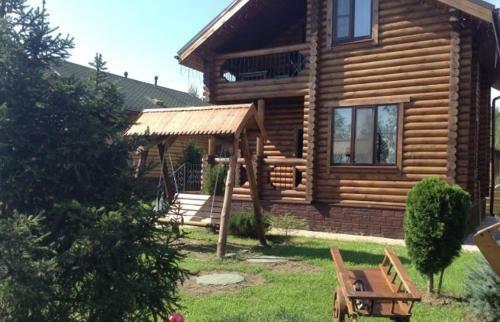 Lodge Dom U Ozera