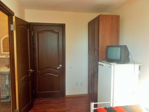 Hostal At Sanatornaya Guest House