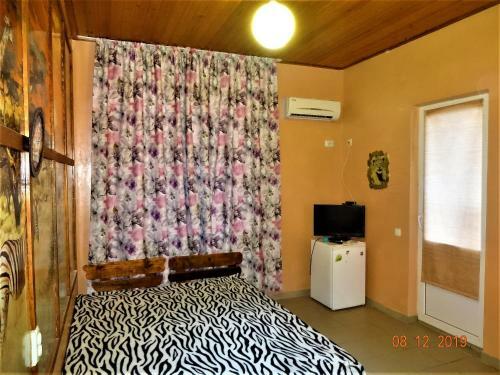 Hostal Guest House Azovsafari