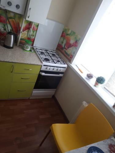 Apartment On Bolotnikova 13a