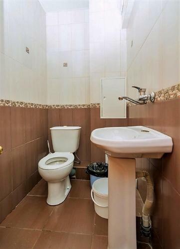 Hostal Lazurny Bereg Guest House
