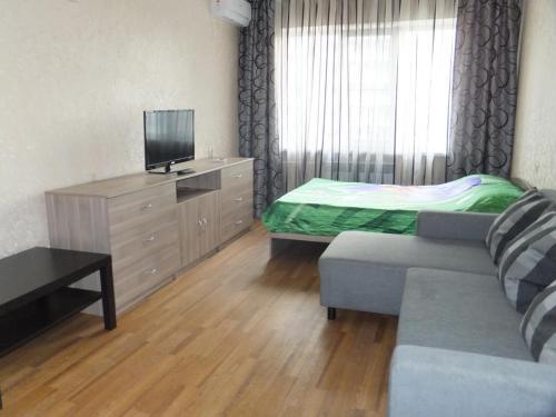 Apartment On Stavropolskay 107/8