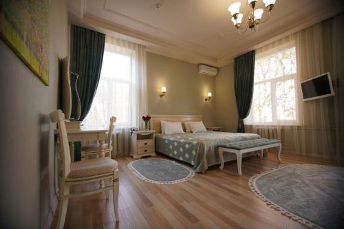 Grand Kavkaz Hotel