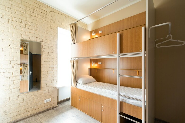 Makarov Hostel