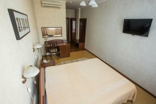 Hotel Complex Lotos