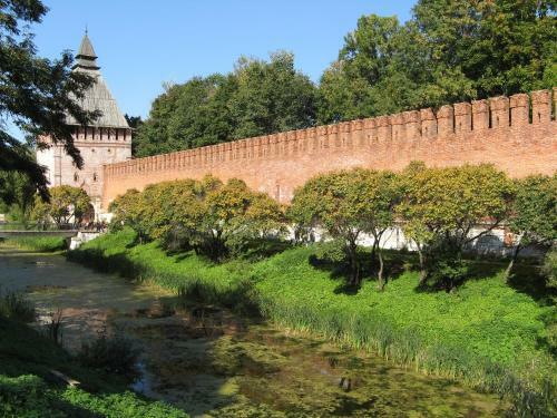 Apartment Near Lopatinsky Garden, Center