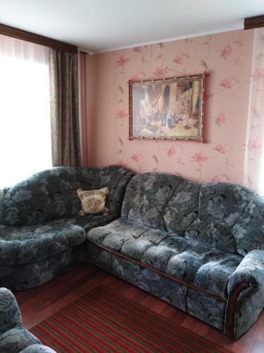 Apartment Near Lopatinsky Garden, Center