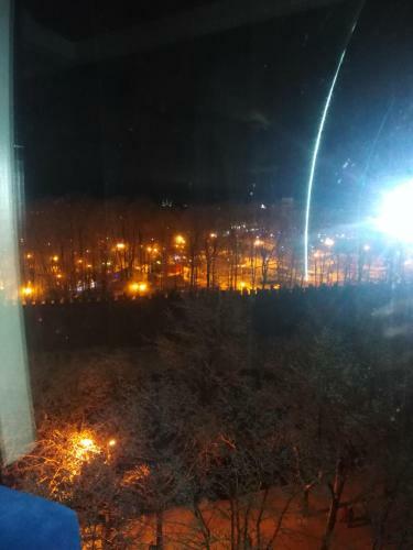 Apartment Near Lopatinsky Garden, Center