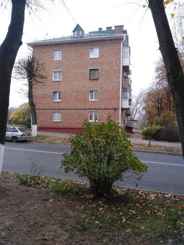Apartment Near Lopatinsky Garden, Center