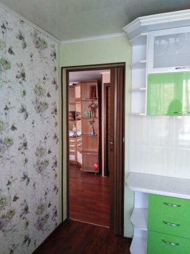 Apartment Near Lopatinsky Garden, Center