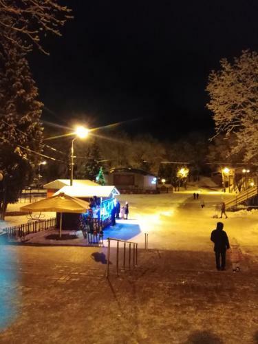 Apartment Near Lopatinsky Garden, Center