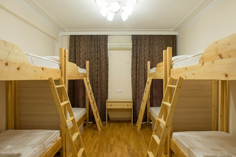 Albergue Hotel Teplo