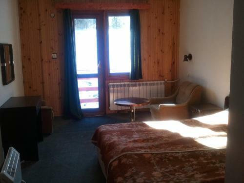 Hotel Kris Guesthouse