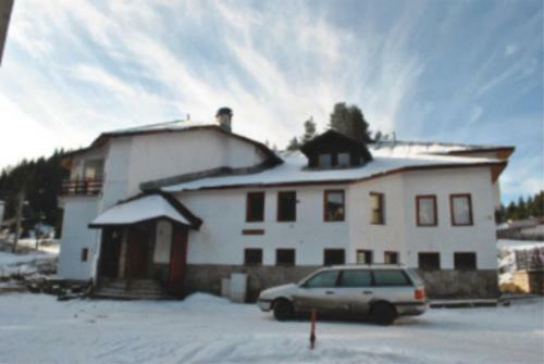 Hotel Kris Guesthouse
