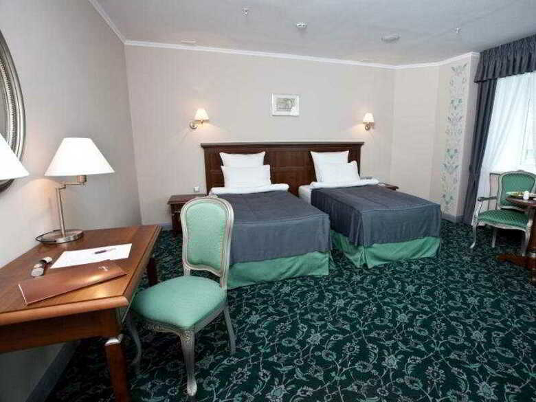 Remezov Hotel