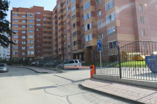 Apartments On Razyezdnaya 16