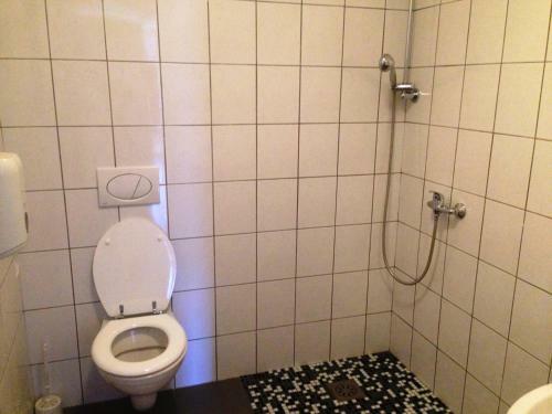 B&B Rot