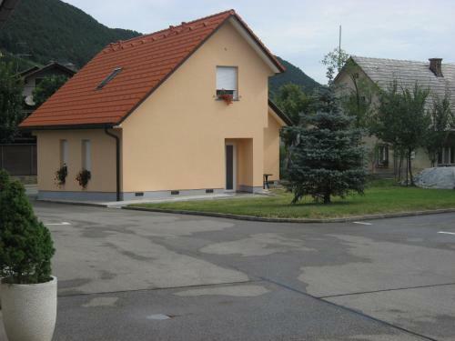 Hostal Apartmaji In Sobe Ramar