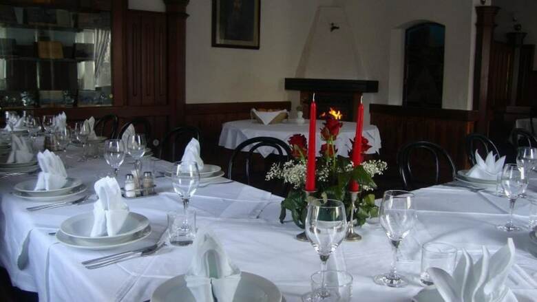 Hostal Marin?i? Inn