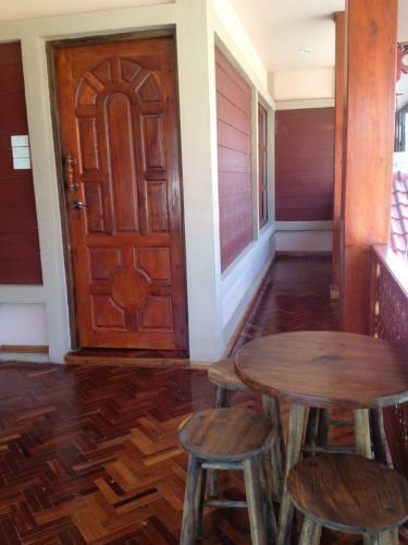 Hotel Chok-wasana Guest House