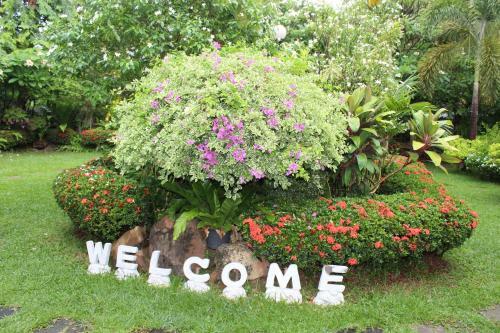Hotel White Elephant Resort