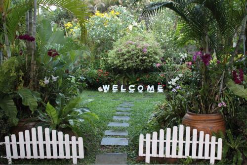 Hotel White Elephant Resort