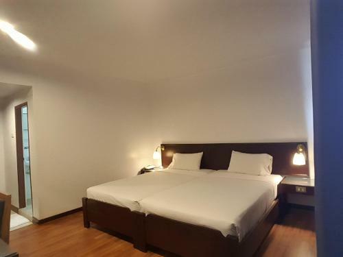 Dusit Hotel