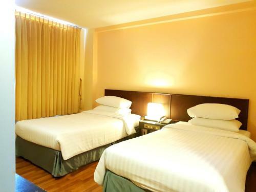 Dusit Hotel