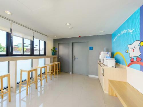 Hotel Hop Inn Sakon Nakhon