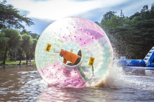 Hotel Phukaew & Adventure Park Resort