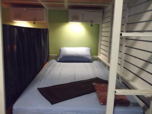Sleep Tight Hostel At Koh Phangan