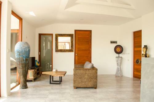 Villa Linda - Orchid Life
